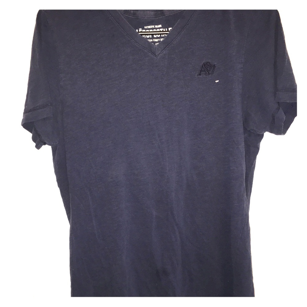 Navy blue Aeropostale T-shirt